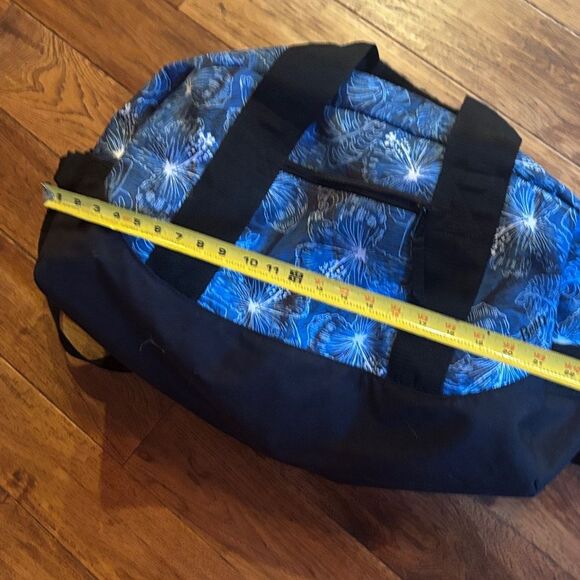 L.L. Bean Blue 🌺 Hawaiian Floral Duffel Bag - Picture 7 of 12